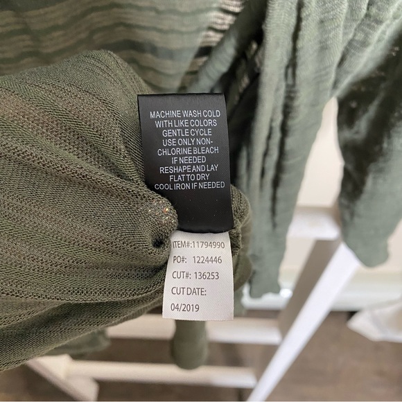 Torrid Olive Green Shadow Stripe Drape Cardigan. Size 1. - Picture 5 of 10